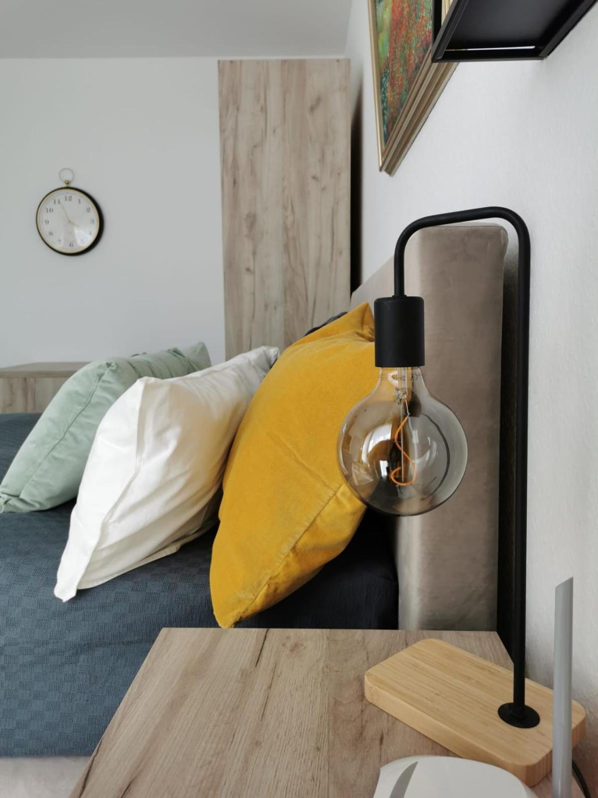 Apartment 33 In Mayen